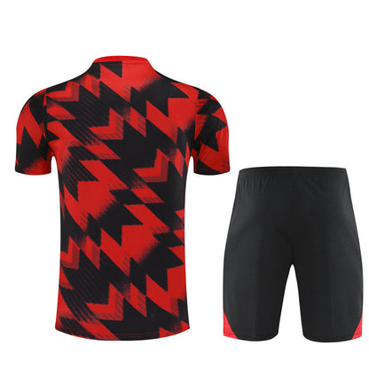 Ensemble Maillot Short Manchester United Homme/Enfant 2025 2026 Rouge Noir