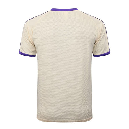 Ensemble Maillot Short Real Madrid Homme 2025 2026 Beige Violet