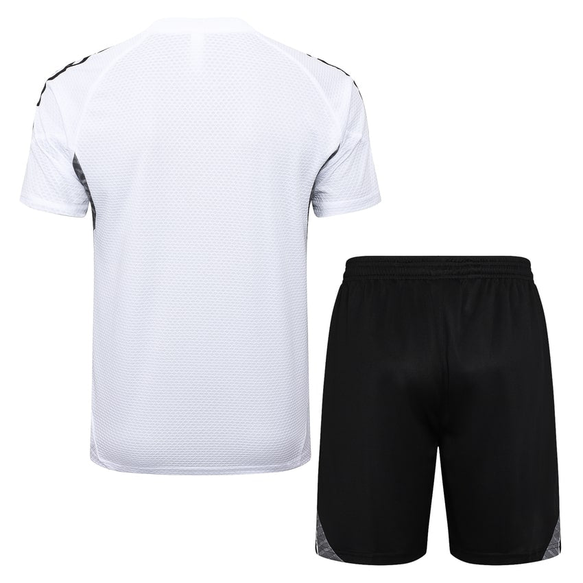 Ensemble Maillot Short Real Madrid Homme 2025 2026 Blanc Clair