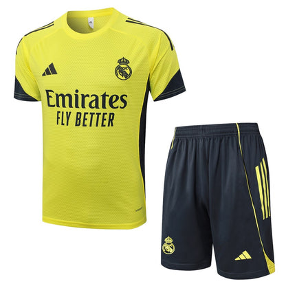 Ensemble Maillot Short Real Madrid Homme/Enfant 2025 2026 Jaune