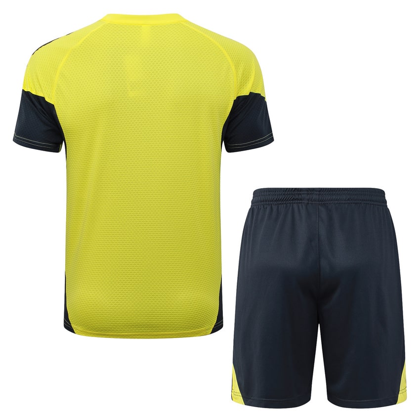Ensemble Maillot Short Real Madrid Homme/Enfant 2025 2026 Jaune