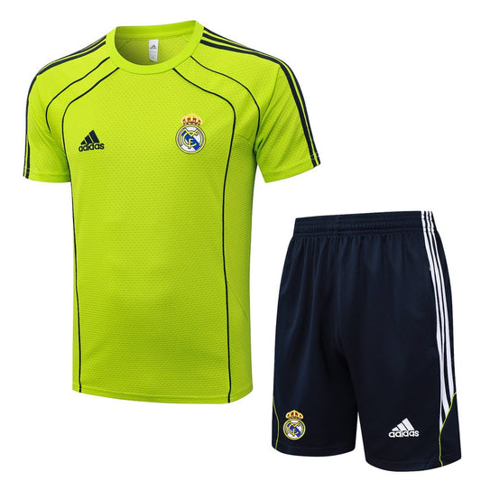 Ensemble Maillot Short Real Madrid Homme/Enfant 2025 2026 Jaune Foncé