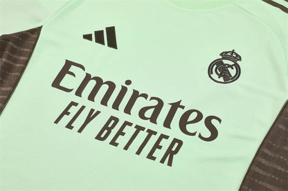 Ensemble Maillot Short Real Madrid Homme/Enfant 2025 2026 Vert Ciel Kaki