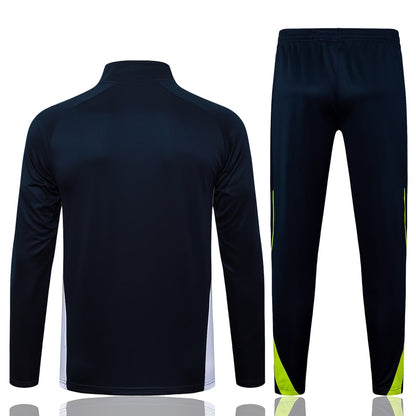 Survetement Real Madrid Training Homme/Enfant 2025 2026 Noir Blanc