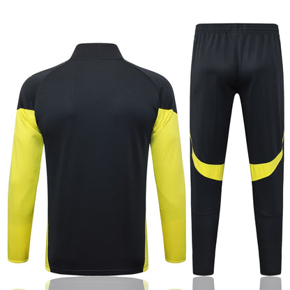Survetement Real Madrid Veste Homme/Enfant  2025 2026 Noir Fonce