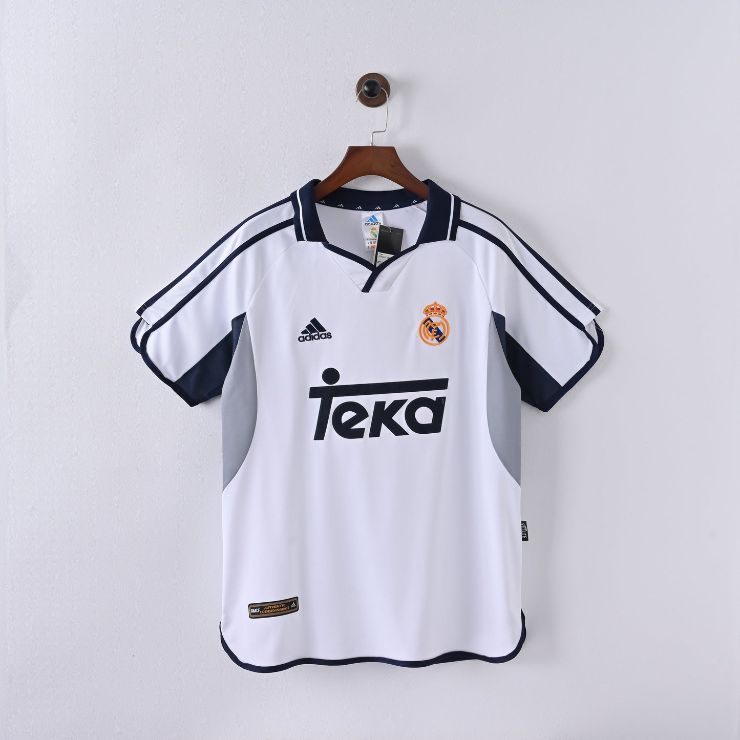 Maillot Real Madrid Retro Vintage 2000-2001 Domicile Homme