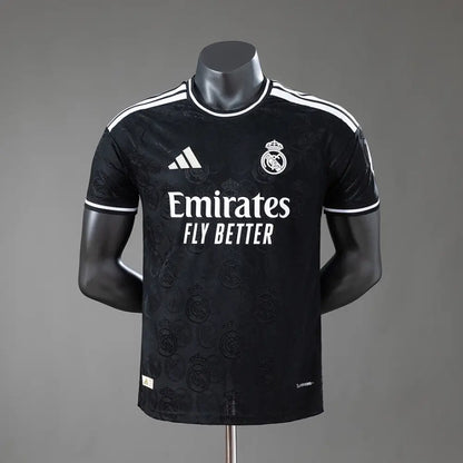 Maillot Real Madrid 2026/2027 Concept Noir Version Joueur