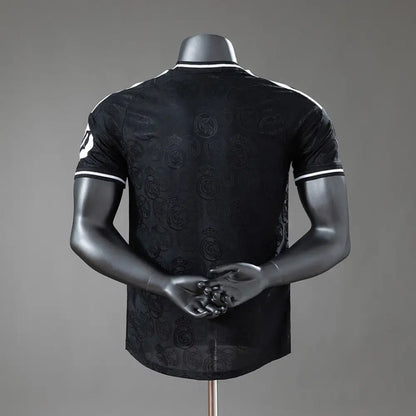 Maillot Real Madrid 2026/2027 Concept Noir Version Joueur